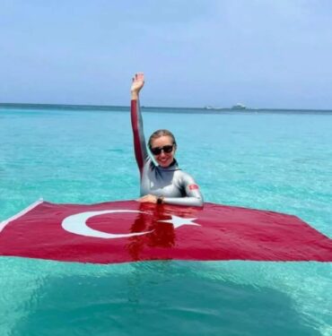 Screenshot_2023-10-17-12-32-51-709_com.instagram.android-edit